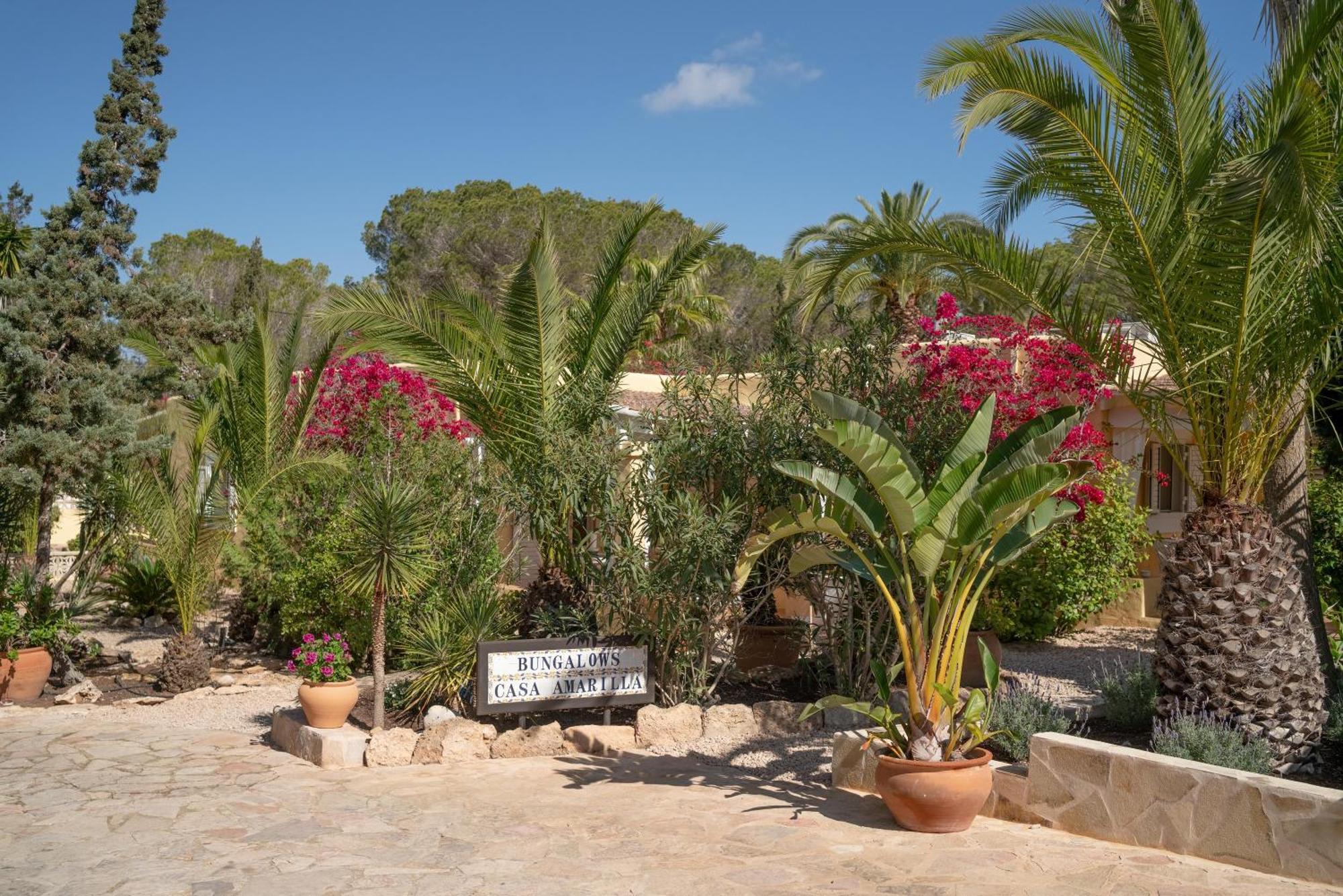 Bungalows Casa Amarilla Playa Migjorn Exterior foto